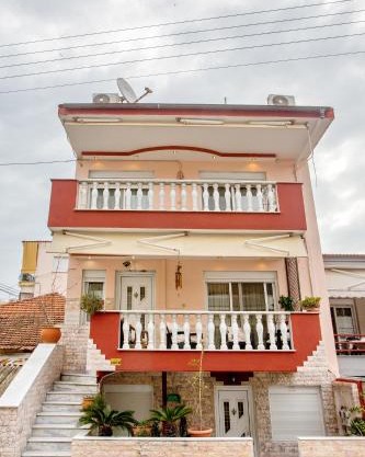 Villa George