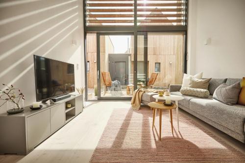 Villa Gold III