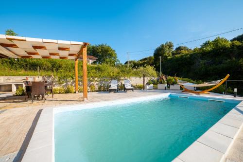 Villa Grace with private pool