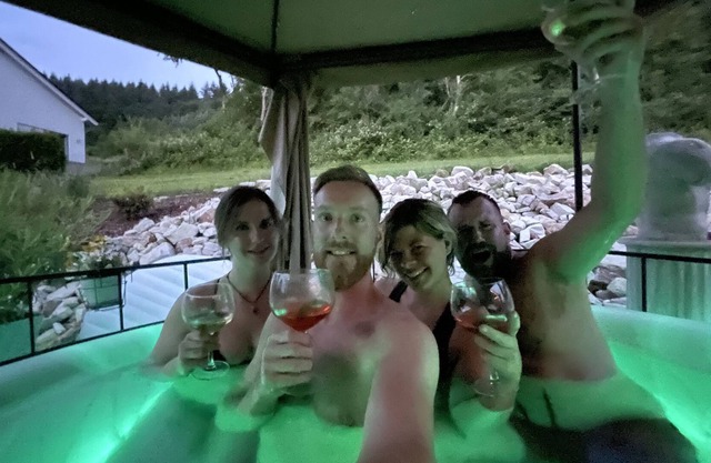 Villa Heckespatz - relax with a whirlpool at the edge of the forest