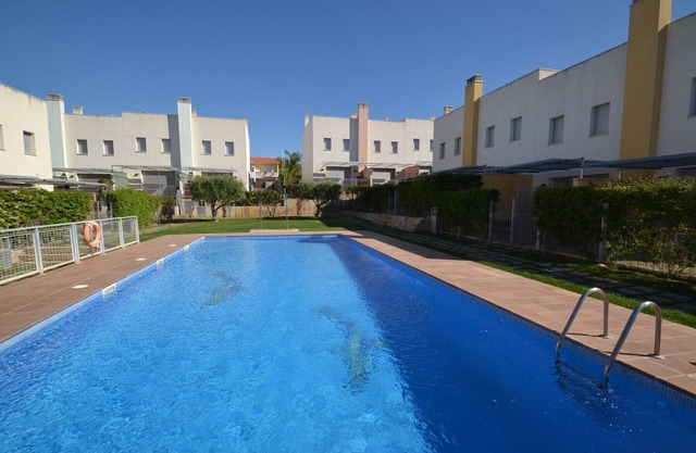 Villa Hotur:Proche Plage et Centre Creixell-Piscine-Wifi,Clim gratuit