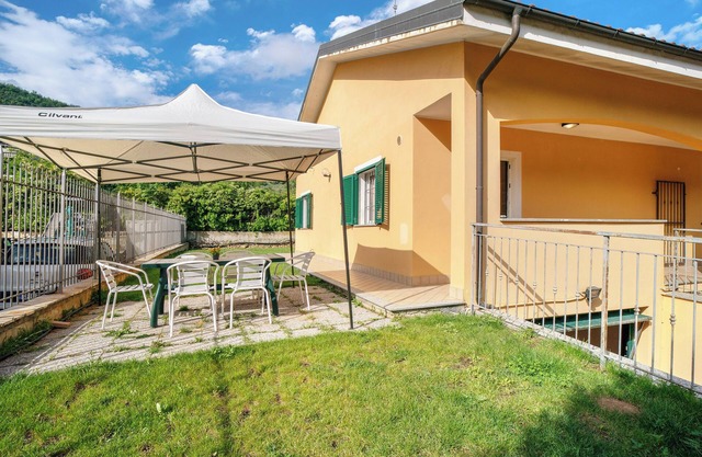 Villa 'Il Frutteto 48' avec terrasse privée et Wi-Fi