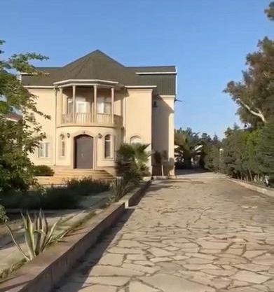 Villa in and Home