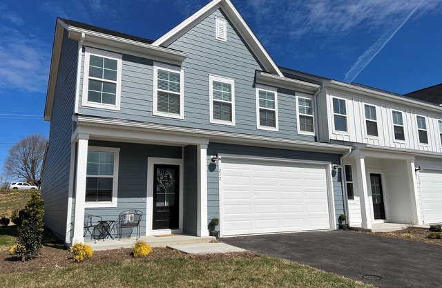 Villa in Blacksburg, New Villa On Addison Court -Blacksburg, VA