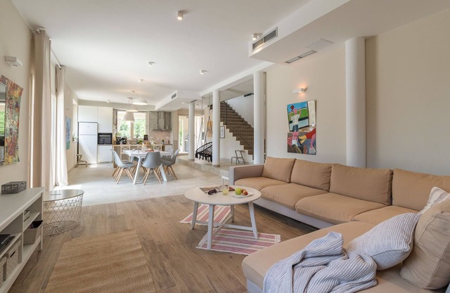 Villa luxueuse avec bain à bulles