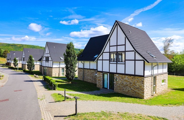 Villa avec deux salles de bain, dans la nature