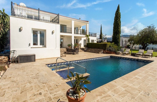 Majestueuse villa à Gualchos avec piscine privée