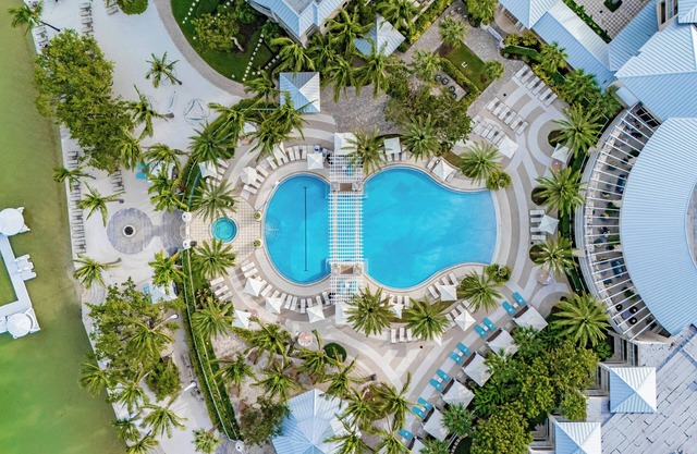 Sandcastle Luxury Villa in Key Largo with Resort Privileges