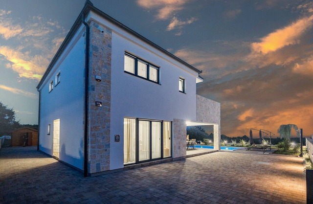 Villa de 4 chambres à Krnica