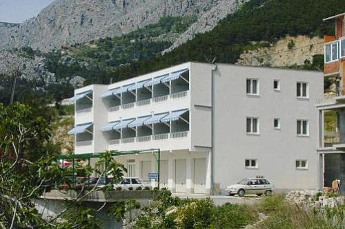 Villa in Nemira with Sea Views and Hiking