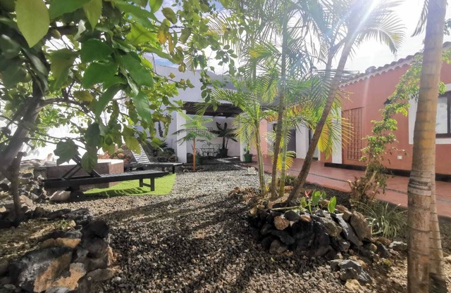 Belle MAISON à SANTA ÚRSULA TENERIFE NORTE