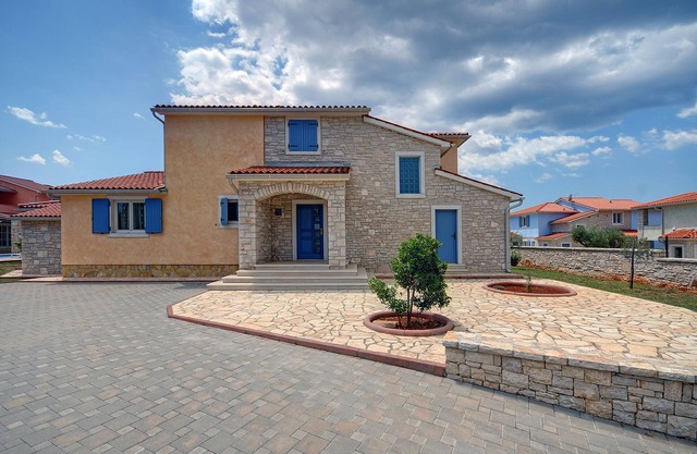 Villa rustique à Vodnjan avec piscine privée