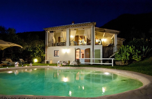 Villa / Independent home à Camaiore avec 3 chambres à coucher, 6 couchages
