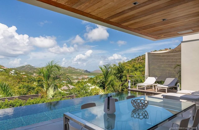 Villa Indyana - Located in Beautiful Lurin with Private Pool