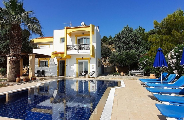 Villa Irene, vue imprenable depuis les hauteurs, Lindos à 10 min., plage à 4 min