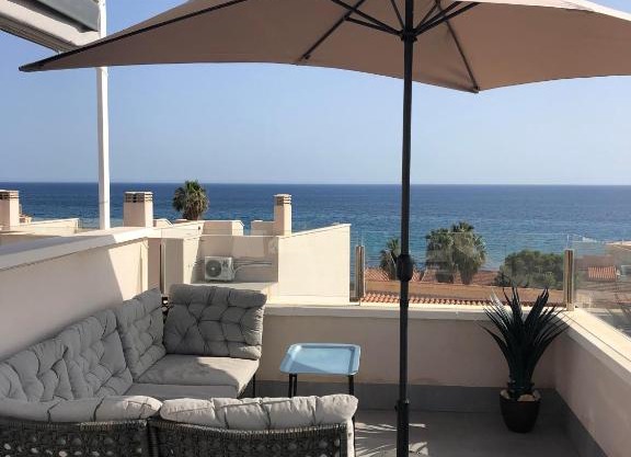 Villa Isla Plana, right by the sea - Grande