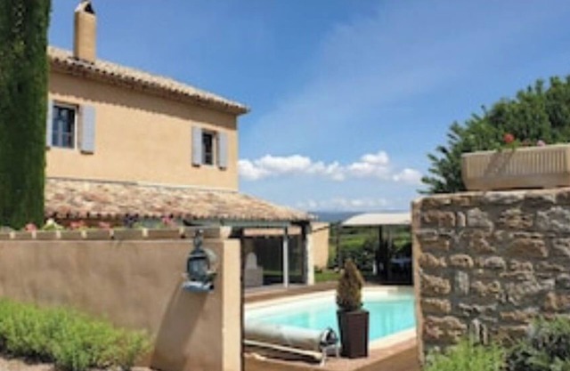 VILLA "IVANA" AVEC PISCINE PRIVÉE ET CHAUFFÉE / LINGES FOURNIS GRATUITEMENT