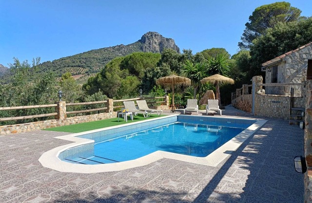 Villa Jael, Gîte avec piscine