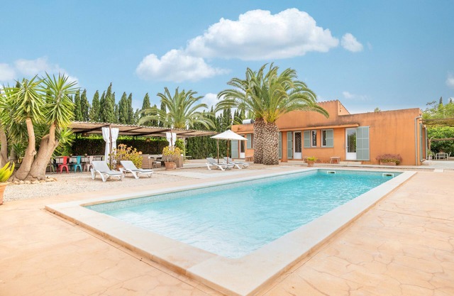 Villa 'Jara' avec piscine privée, terrasse et Wi-Fi