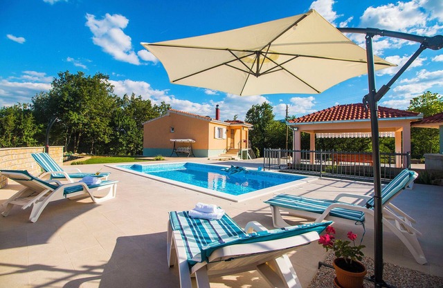 VILLA KATJA AVEC piscine privée, vélos gratuits