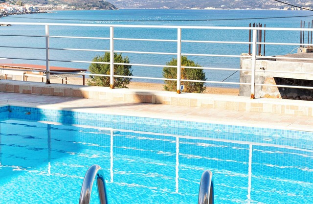 Villa Kimi – Tranquil Coastal Retreat with Breathtaking Sea Views