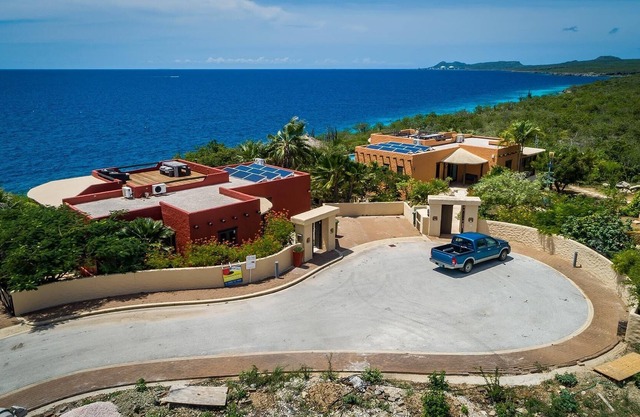 Villa La Brisa, face à l'océan, piscine, famille, grand jardin!