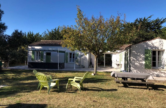 Villa La Léinade – Spacieuse, Tout Confort, Idéale Familles & Groupes