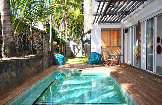 Villa la Pelouse/piscine - Beachfront villa in Trou d'Eau Douce, Mauritius