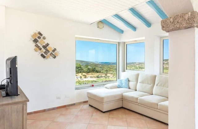 Villa Lara avec vue splendide sur la mer dans le golfe de Porto Rotondo