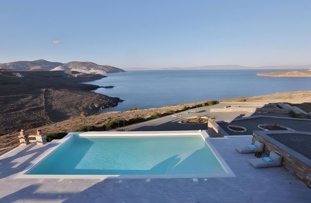 Villa 'Lina Syros' avec vue sur mer, Wi-Fi et climatisation
