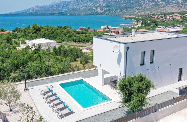 Villa Luna