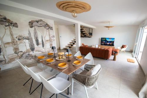 Villa Luxe La Bulle Dorée Spa jacuzzi privatif Amneville centre touristique face snowhall