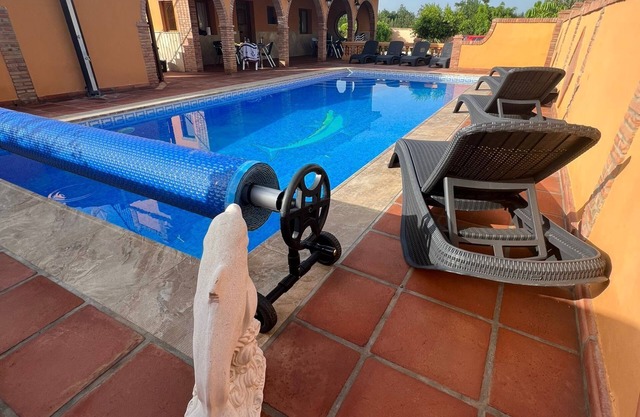 Villa Mandolyn 10 min from airport, beaches and Malaga. A sought after location