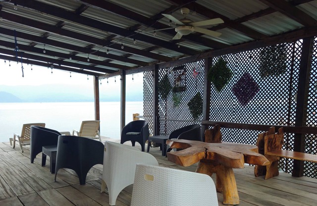 Villa Margareth l A Lakeside Oasis