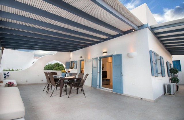 Villa Maria Naxos -with new hot tub