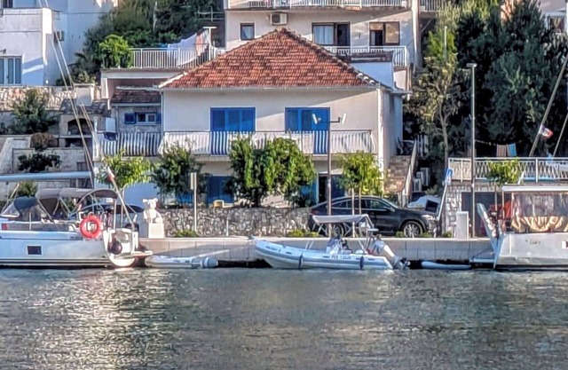 Villa Maria - Propriété en front de mer à Marina