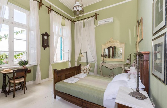 Villa Maria-Syros