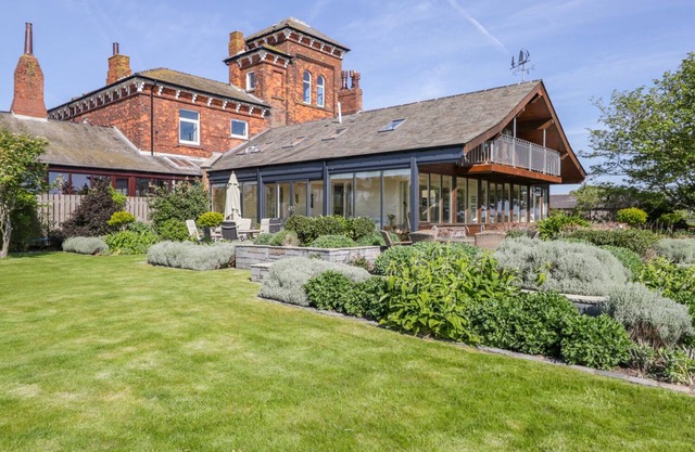 VILLA MARINA, avec feu ouvert à Barrow-In-Furness, Ref 1001545
