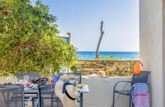 Villa Marine de Meria, refaite à neuf, à 10 mètres de la plage