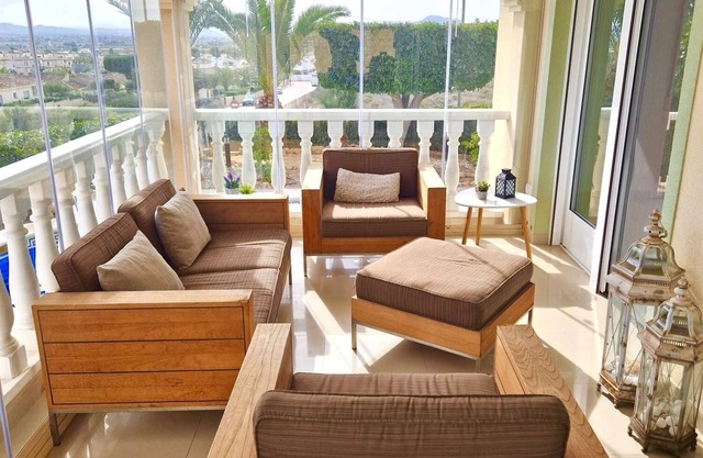 Villa 'Marion' with Private Pool, Wi-Fi and Air Conditioning