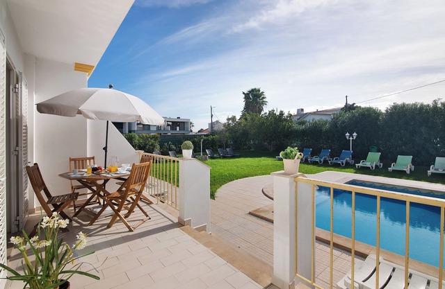 Villa 'Martina' avec piscine partagée, Wi-Fi et climatisation
