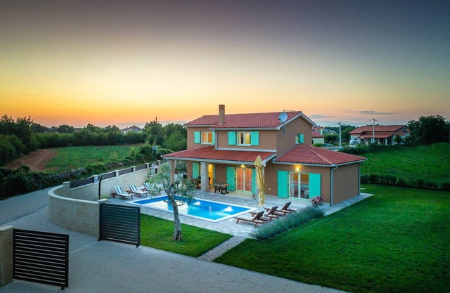 NOUVEAU Villa Matea avec piscine privée