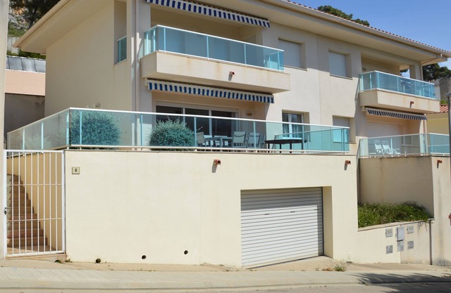 Villa "Medas Maura 8" avec piscine, Wi-Fi, balcon et terrasse