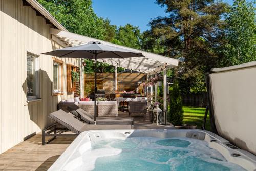 Villa Metsämarkku - jacuzzi & sauna