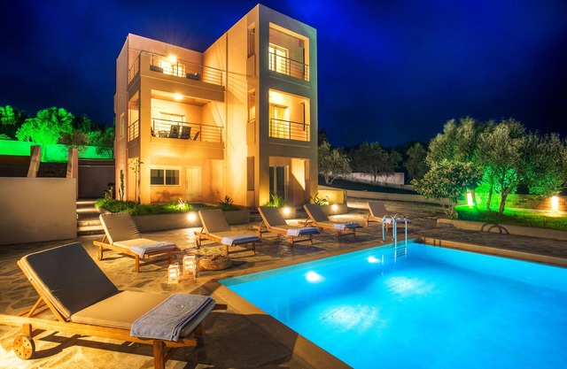 Villa avec piscine privée Mimis nr Almyrida & Kalyves