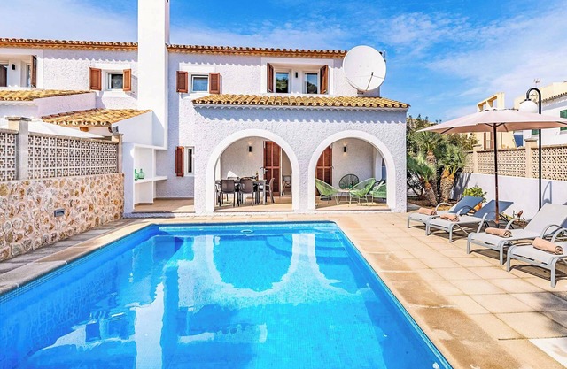 Villa Monsy 2 - Trois Chambres Villa, Couchages 5