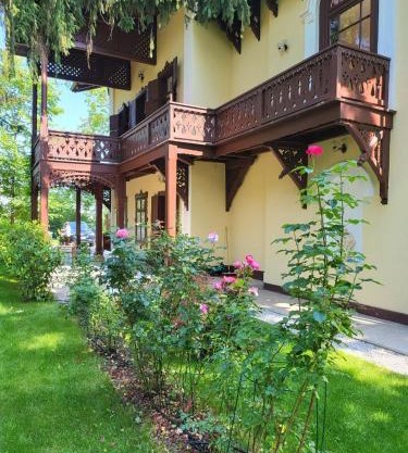 Villa Musik - apartments in historical Villa , Baden