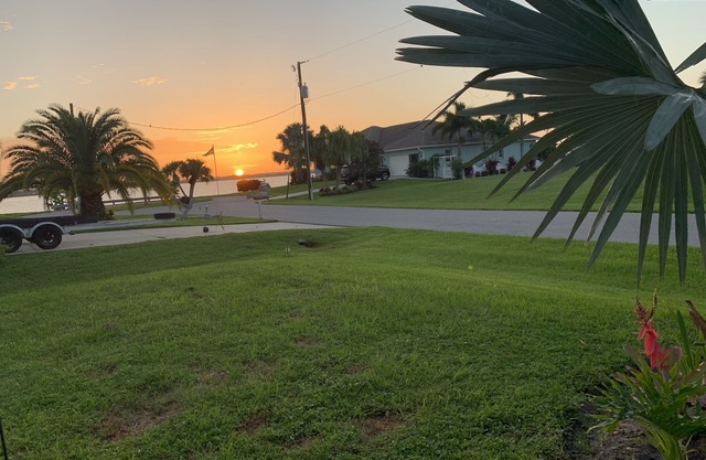 Villa Myakka (Sailboat Gulf access/ private heated pool)