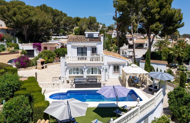 Villa proche de la ville et des plages de Moraira