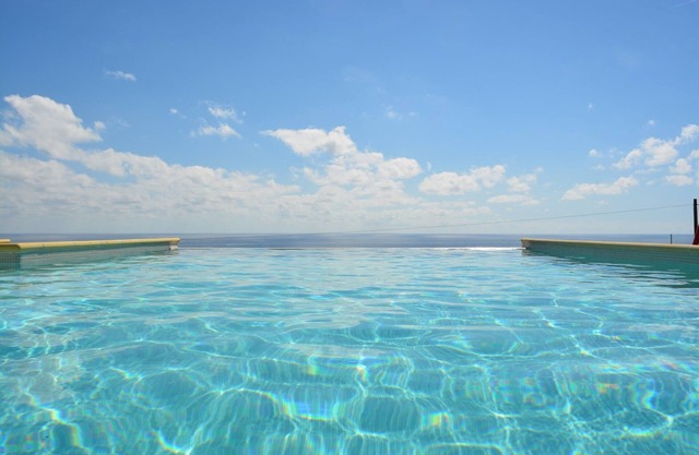 Villa Nemo, Ligurie, vue sur la mer parfaite et piscine privée, à 5 minutes de la plage